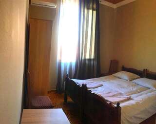 Отель Nugo Hotel Кобулети Двухместный номер с 1 кроватью или 2 отдельными кроватями-1